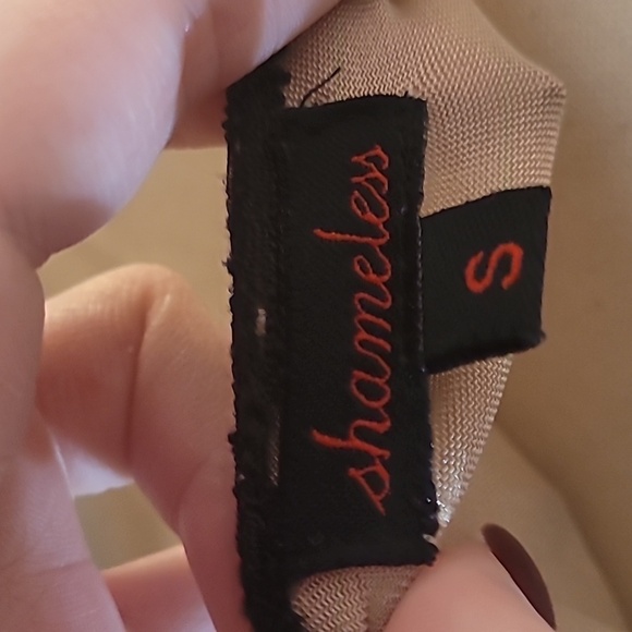 Beige/tan top with black lace trim spaghetti strap top with tie on side Size S - Picture 7 of 11